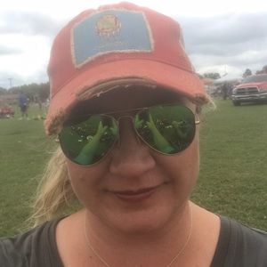 Meet your Posher, Heather